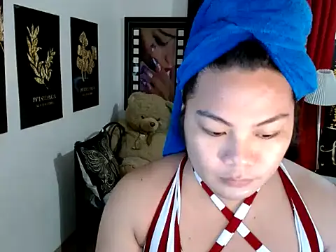 Snapshot of TSbrianaHugeCock chatting on 18, 4, 2026 TSbrianaHugeCock online show from 18, 4, 2026