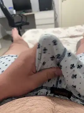 Novinho16cmz online show from 13, 10, 2025