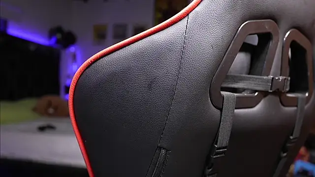 logan hugh8 online show from 16, 3, 2026