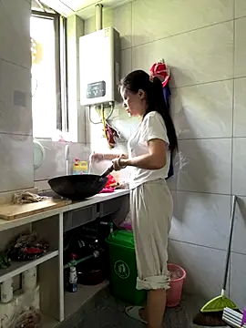 coco-o online show from 28, 9, 2025