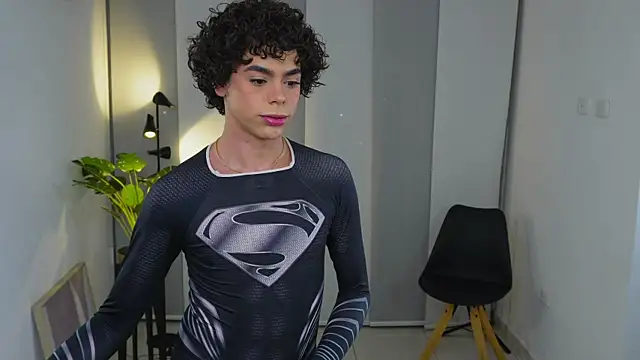 Snapshot of Timmyshy_ chatting on 28, 10, 2025 Timmyshy  online show from 28, 10, 2025