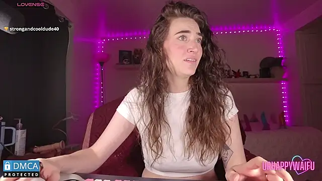 Snapshot of urhappywaifu chatting on 22, 10, 2025 urhappywaifu online show from 22, 10, 2025