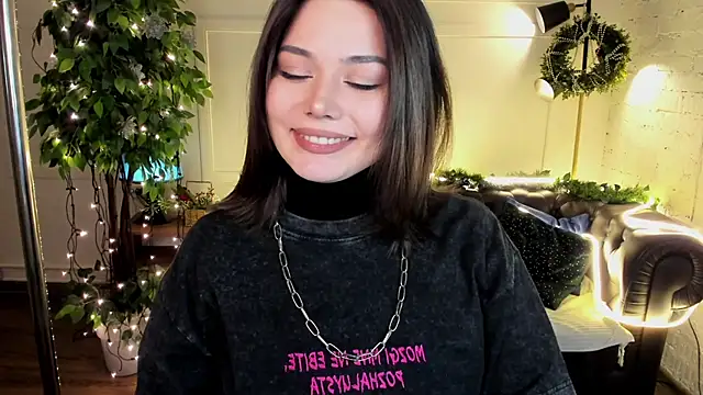 Dark Moni online show from 17, 12, 2025