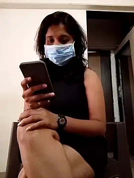 Love Foreverr12 online show from 15, 10, 2025