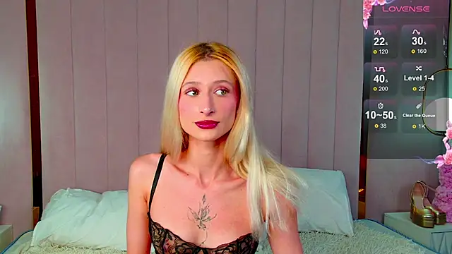 Monica Leen online show from 22, 9, 2025