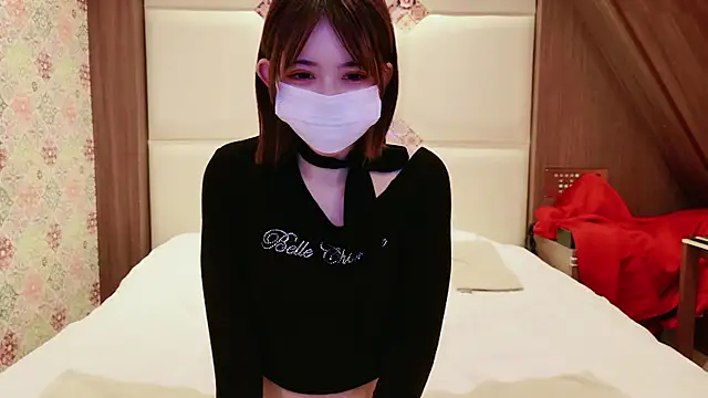 Snapshot of NANA_chan_1 chatting on 18, 10, 2025 NANA chan 1 online show from 18, 10, 2025