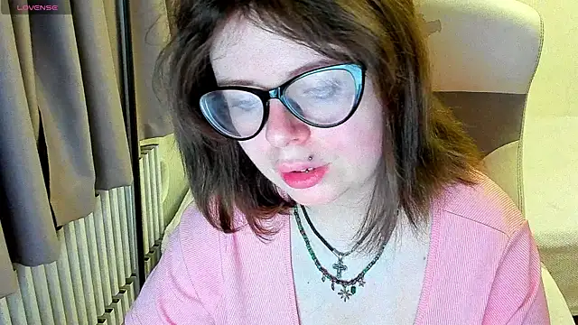 MilisaSweet777 online show from 29, 9, 2025