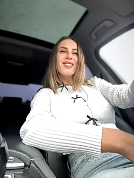  JessyRey  online show from 6, 10, 2025