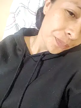 Snapshot of lana22_me chatting on 17, 10, 2025 lana22 me online show from 17, 10, 2025