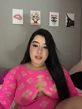 Snapshot of Aliciawhitee chatting on 24, 4, 2026 Aliciawhitee online show from 24, 4, 2026