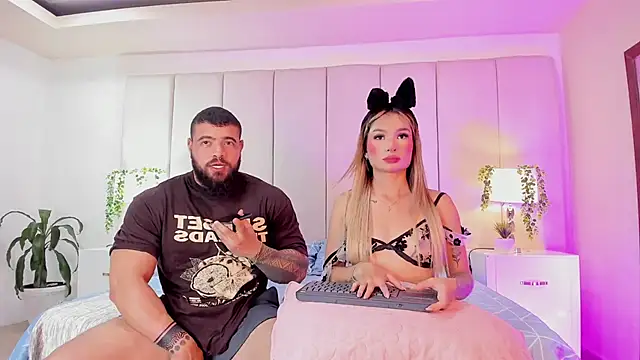 college muscle ass1 online show from 19, 9, 2025