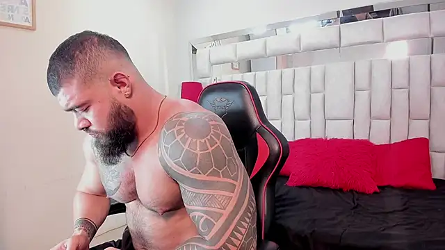 college muscle ass1 online show from 1, 10, 2025