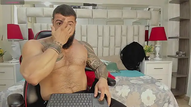 college muscle ass1 online show from 14, 10, 2025