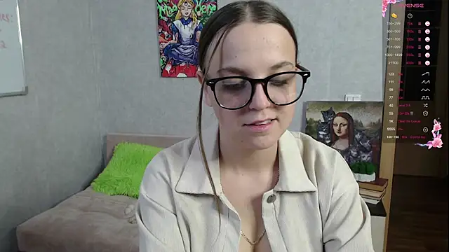 Violetwin online show from 27, 9, 2025