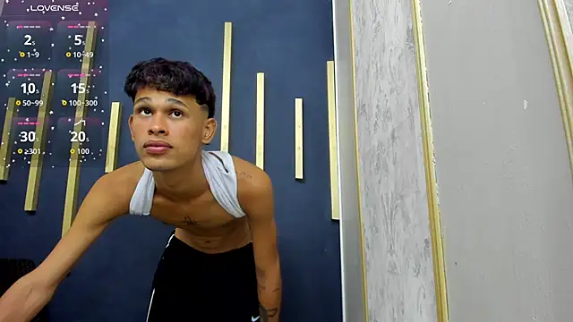 Snapshot of Just_D4v7 chatting on 11, 10, 2025 Just D4v7 online show from 11, 10, 2025