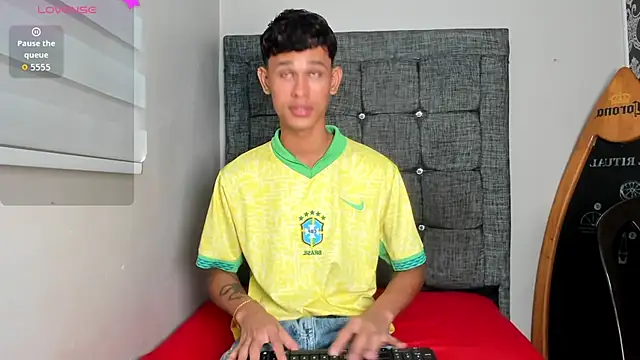 Snapshot of Just_D4v7 chatting on 16, 10, 2025 Just D4v7 online show from 16, 10, 2025