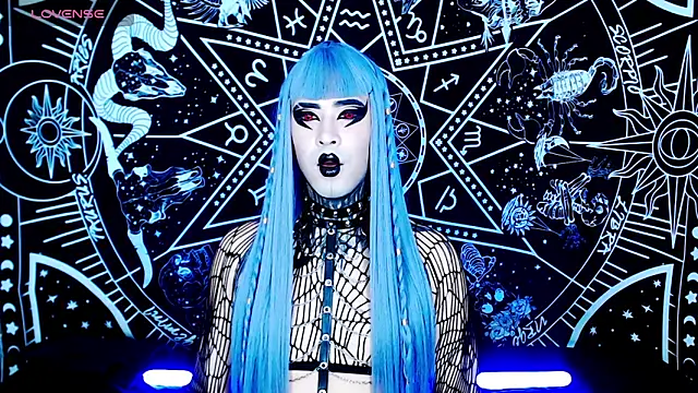 Snapshot of naomi_satan chatting on 10, 9, 2025 naomi satan online show from 10, 9, 2025