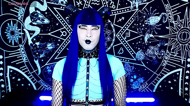Snapshot of naomi_satan chatting on 23, 9, 2025 naomi satan online show from 23, 9, 2025
