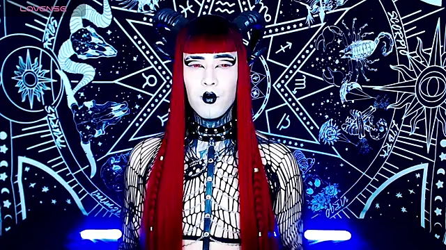 Snapshot of naomi_satan chatting on 28, 9, 2025 naomi satan online show from 28, 9, 2025