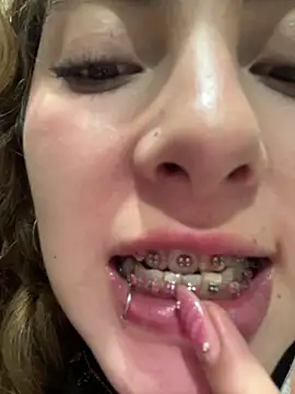 Snapshot of Samantha_2190 chatting on 3, 12, 2025 Samantha 2190 online show from 3, 12, 2025