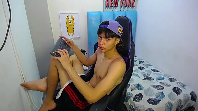 Justin gray  online show from 22, 9, 2025