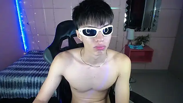 Justin gray  online show from 15, 10, 2025