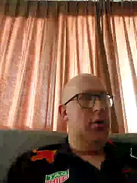 geilerd122 online show from 5, 10, 2025