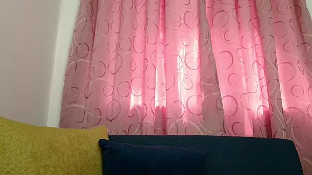 TifanyQueen  online show from 16, 9, 2025