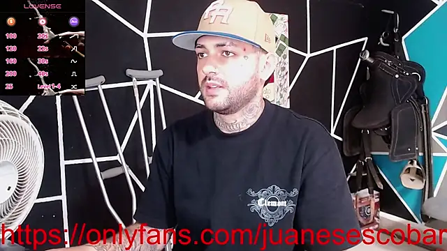 Snapshot of nicolastorres99 chatting on 3, 10, 2025 nicolastorres99 online show from 3, 10, 2025