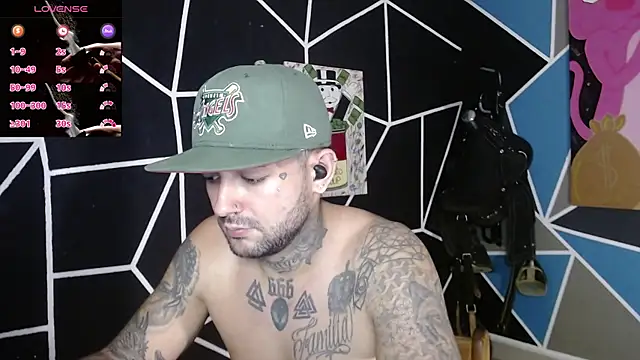 Snapshot of nicolastorres99 chatting on 24, 10, 2025 nicolastorres99 online show from 24, 10, 2025