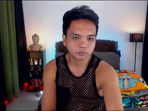 Snapshot of XExtraServiceManX chatting on 14, 10, 2025 XExtraServiceManX online show from 14, 10, 2025