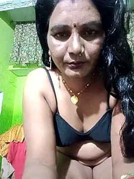 Snapshot of ZIVAA chatting on 5, 11, 2025 ZIVAA online show from 5, 11, 2025