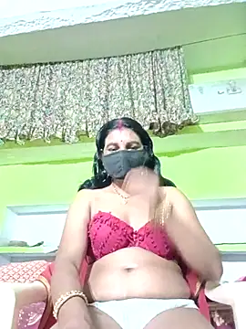 Snapshot of ZIVAA chatting on 18, 2, 2026 ZIVAA online show from 18, 2, 2026