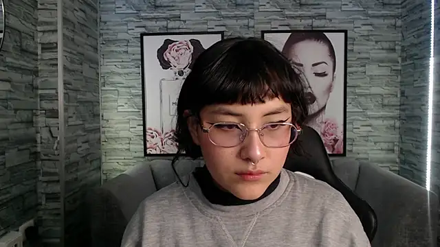 Shizuko b online show from 10, 9, 2025