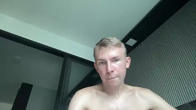Mike211131 online show from 10, 9, 2025