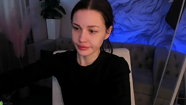 Snapshot of Aria_Mila chatting on 16, 4, 2026 Aria Mila online show from 16, 4, 2026