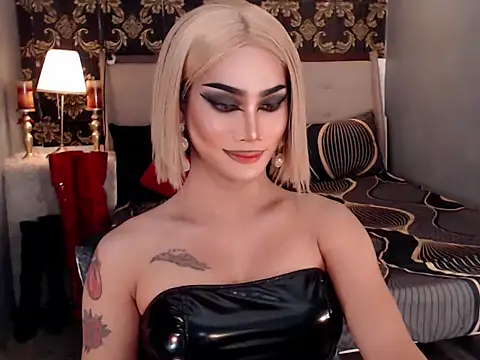 Snapshot of RhondaFlirtyDOM chatting on 5, 2, 2026 RhondaFlirtyDOM online show from 5, 2, 2026