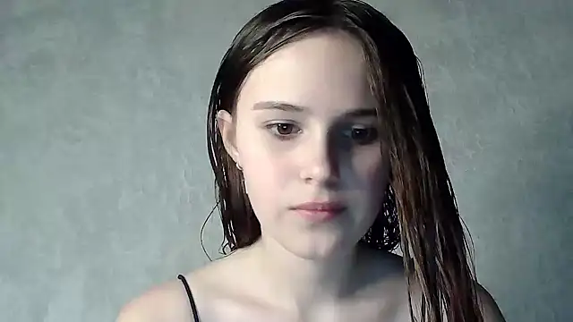 SweetLoraa online show from 14, 9, 2025