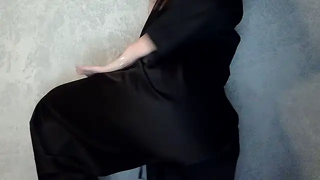 SweetLoraa online show from 29, 9, 2025