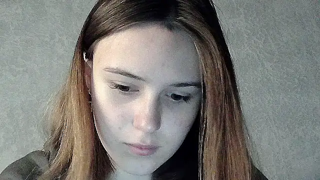 SweetLoraa online show from 15, 10, 2025