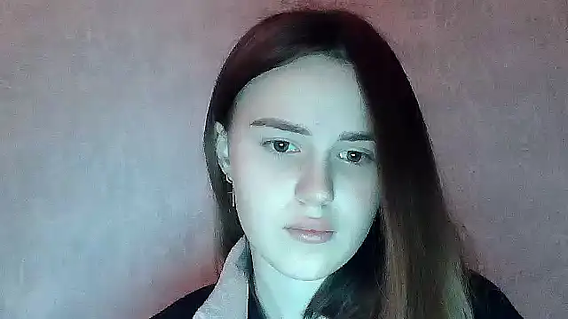 SweetLoraa online show from 15, 12, 2025