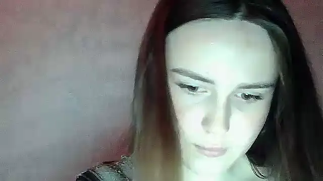 SweetLoraa online show from 5, 5, 2026