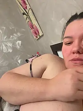 SunnyLeila2101 online show from 25, 9, 2025