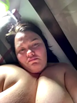 SunnyLeila2101 online show from 18, 12, 2025