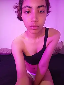 Snapshot of Morenpeka chatting on 16, 12, 2025 Morenpeka online show from 16, 12, 2025