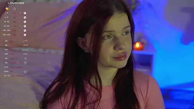 Snapshot of ambershoney chatting on 13, 9, 2025 ambershoney online show from 13, 9, 2025