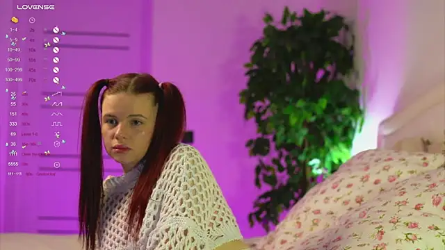 Snapshot of ambershoney chatting on 21, 10, 2025 ambershoney online show from 21, 10, 2025