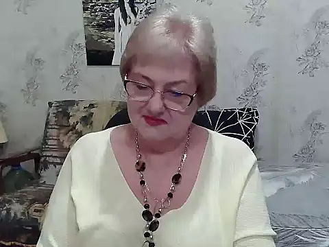 Renata62011 online show from 17, 5, 2026