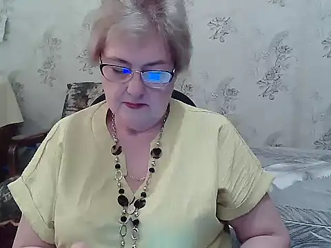 Snapshot of Renata62011 chatting on 22, 6, 2026 Renata62011 online show from 22, 6, 2026