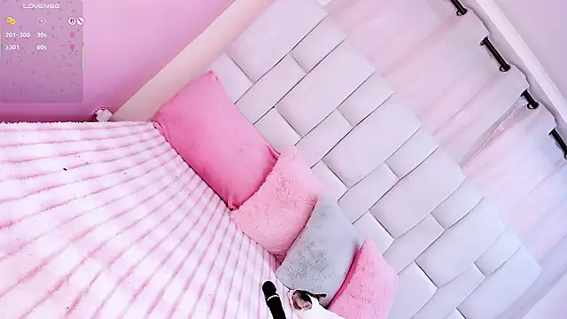 Snapshot of Ana_leal chatting on 16, 1, 2026 Ana leal online show from 16, 1, 2026